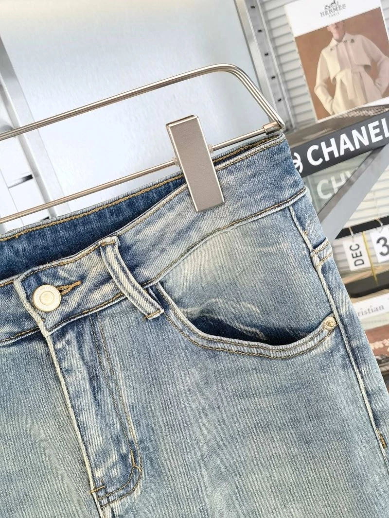 Resilient Louis Vuitton Jeans 137918