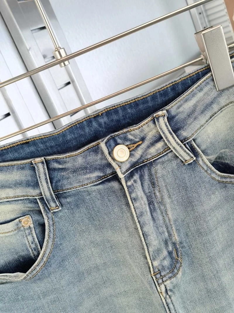 Resilient Louis Vuitton Jeans 137918