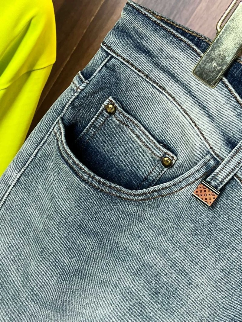 Louis Vuitton Jeans Sustainable 137912