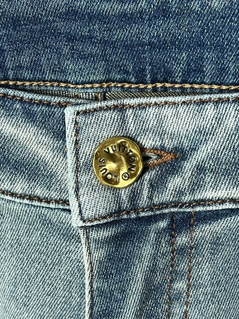 Bold Louis Vuitton Jeans 137907