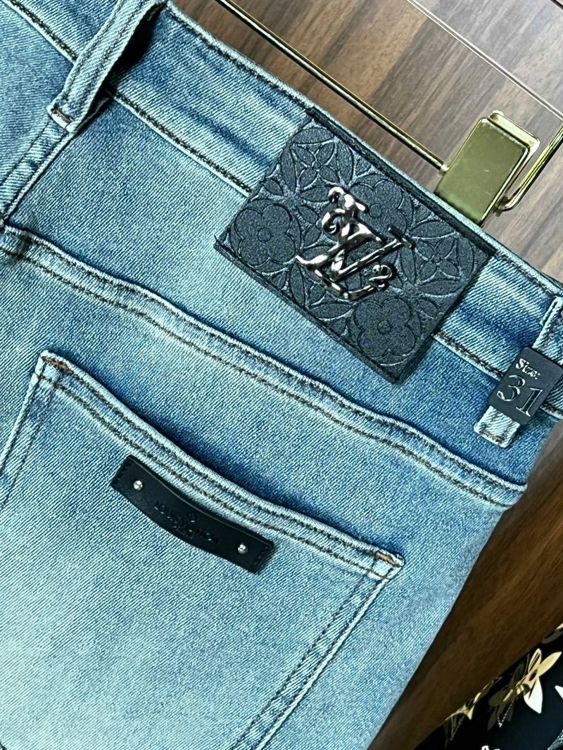 Bold Louis Vuitton Jeans 137907