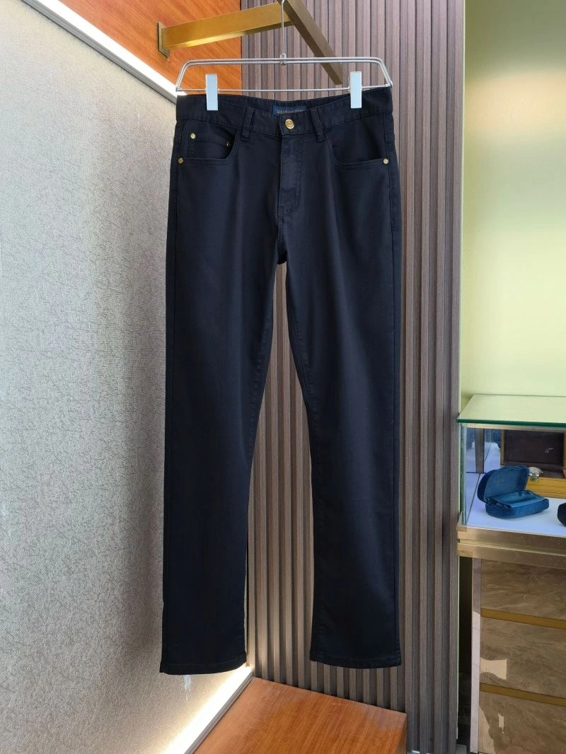 Modern Louis Vuitton Jeans 137896
