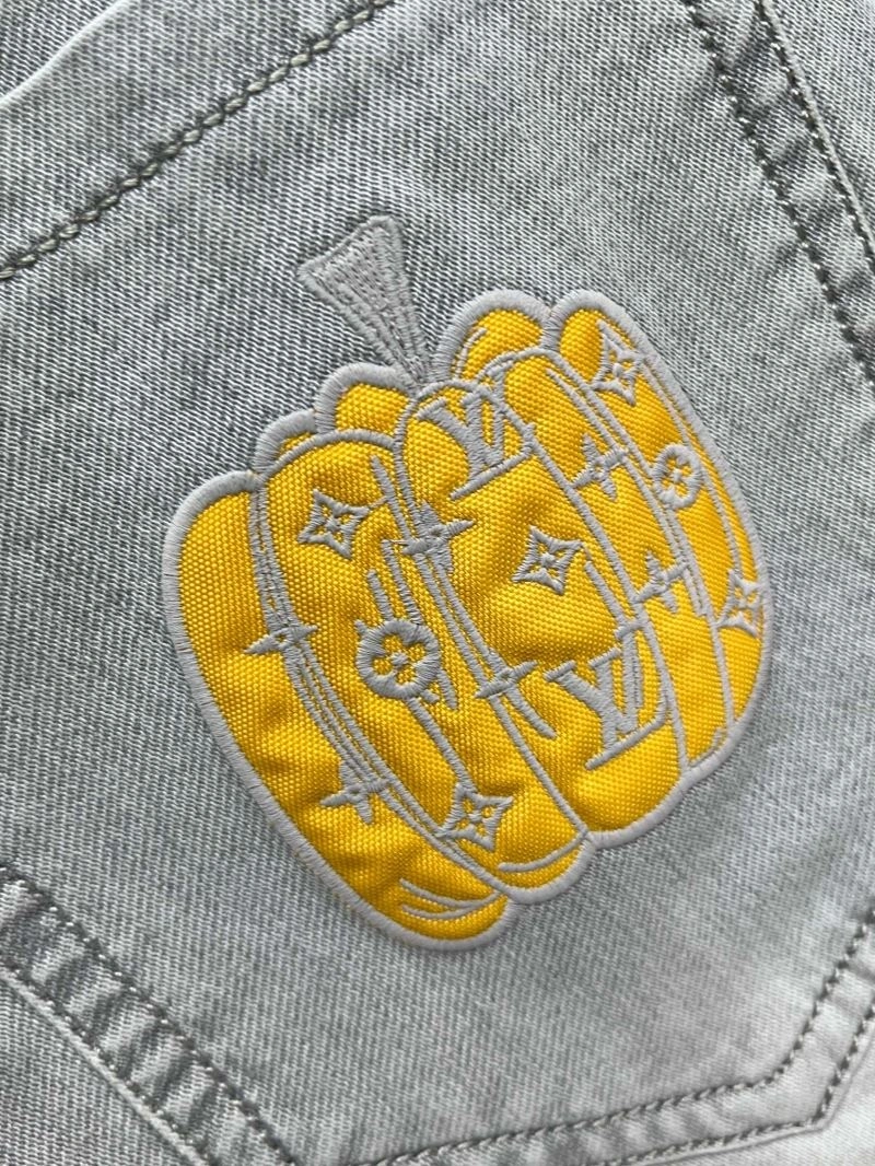 WellDesigned Louis Vuitton Jeans 137899