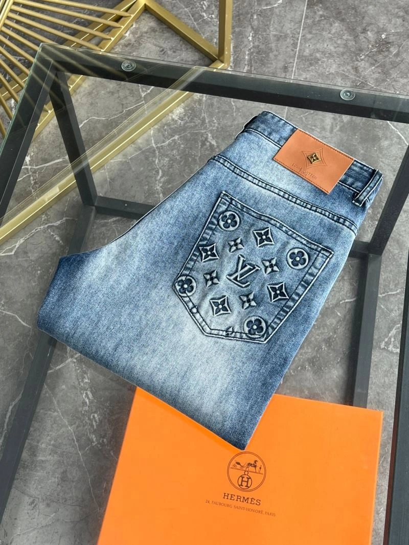 Cozy Louis Vuitton Jeans 137898