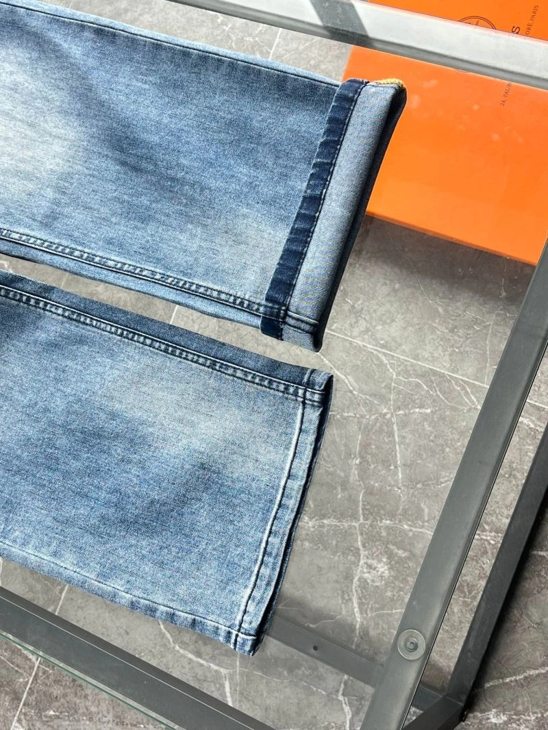 Cozy Louis Vuitton Jeans 137898