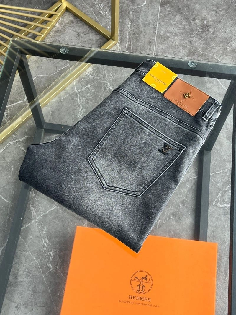 WellDesigned Louis Vuitton Jeans 137887