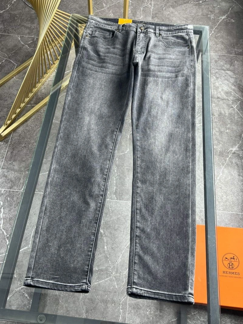 WellDesigned Louis Vuitton Jeans 137887