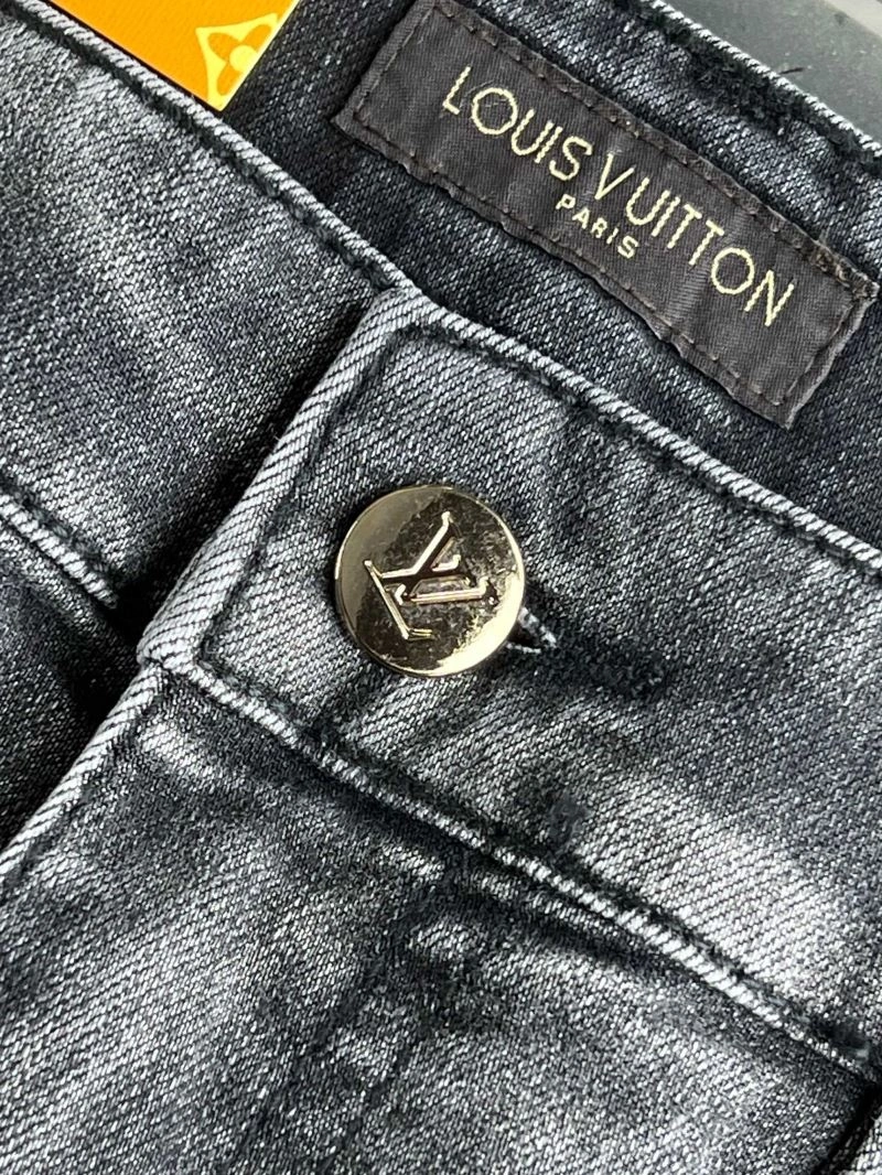 WellDesigned Louis Vuitton Jeans 137887