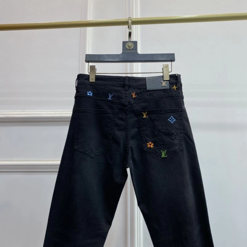 Timeless Louis Vuitton Jeans 137876
