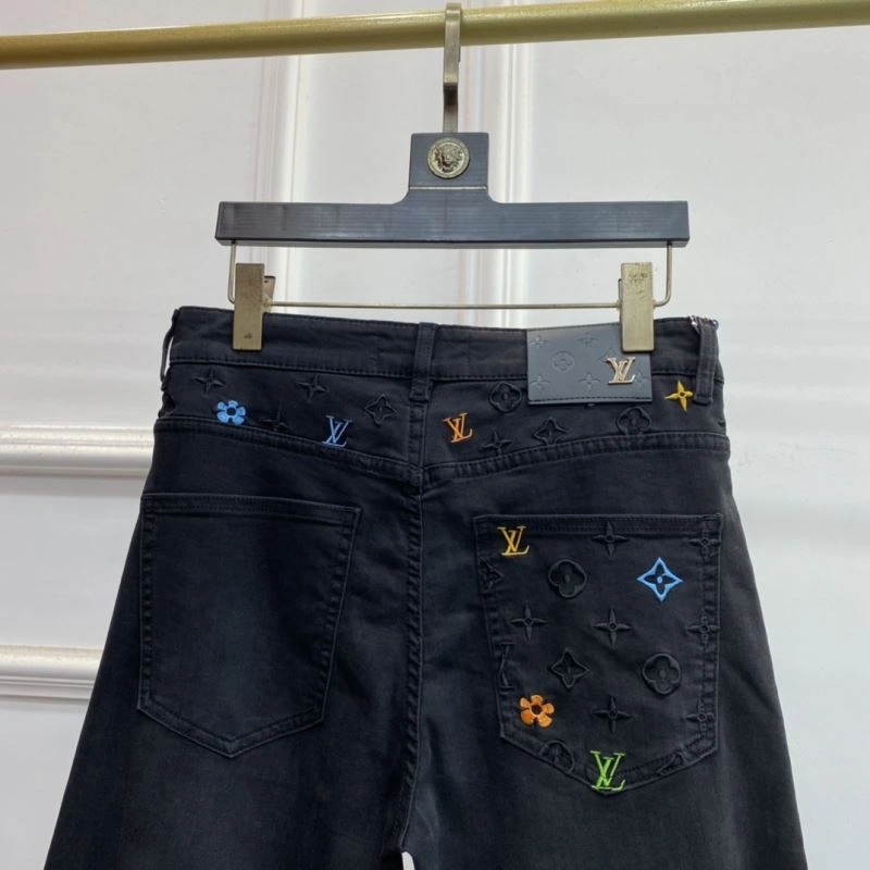 Timeless Louis Vuitton Jeans 137876
