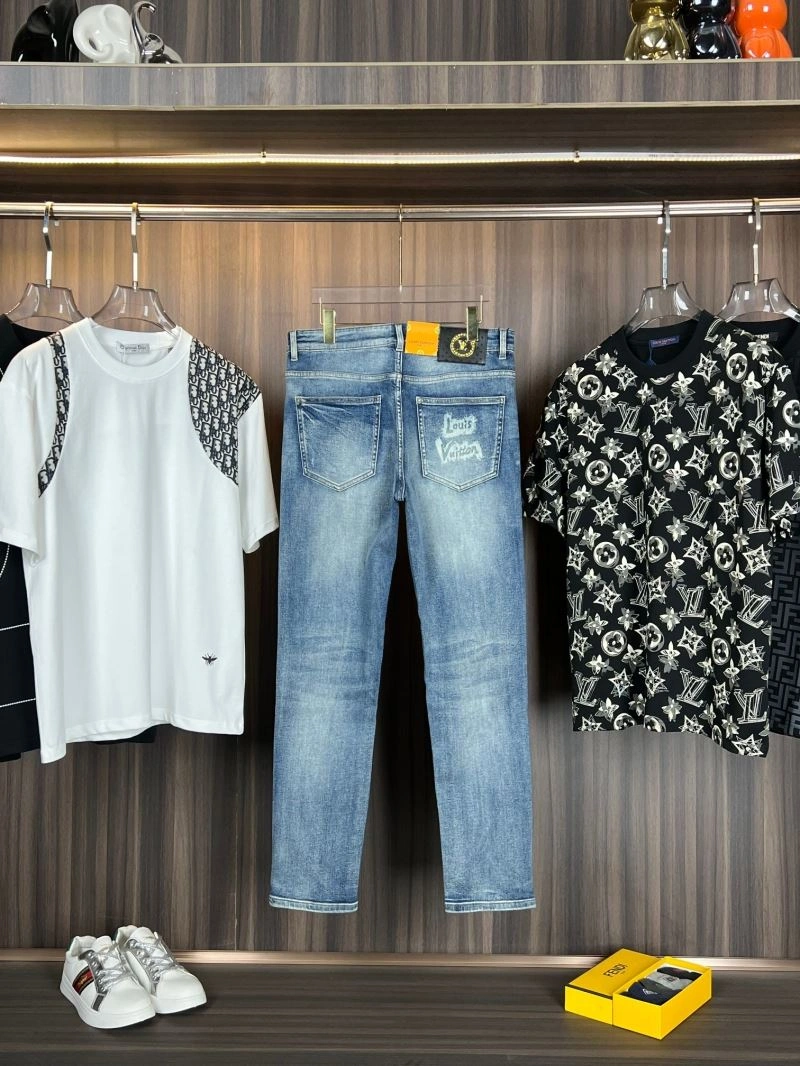 UrbanStyle Louis Vuitton Jeans 137875