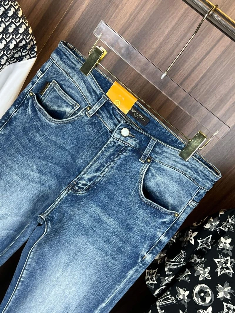 UrbanStyle Louis Vuitton Jeans 137875