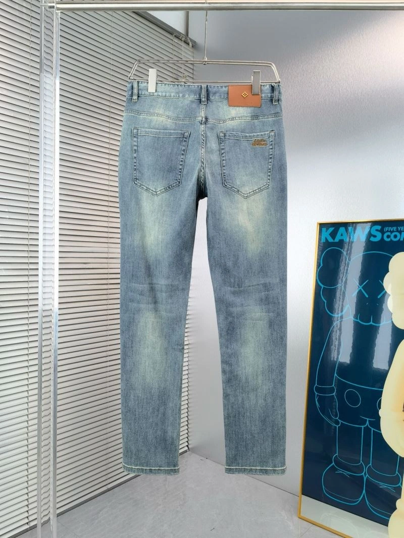 Louis Vuitton Jeans Youthful 137873