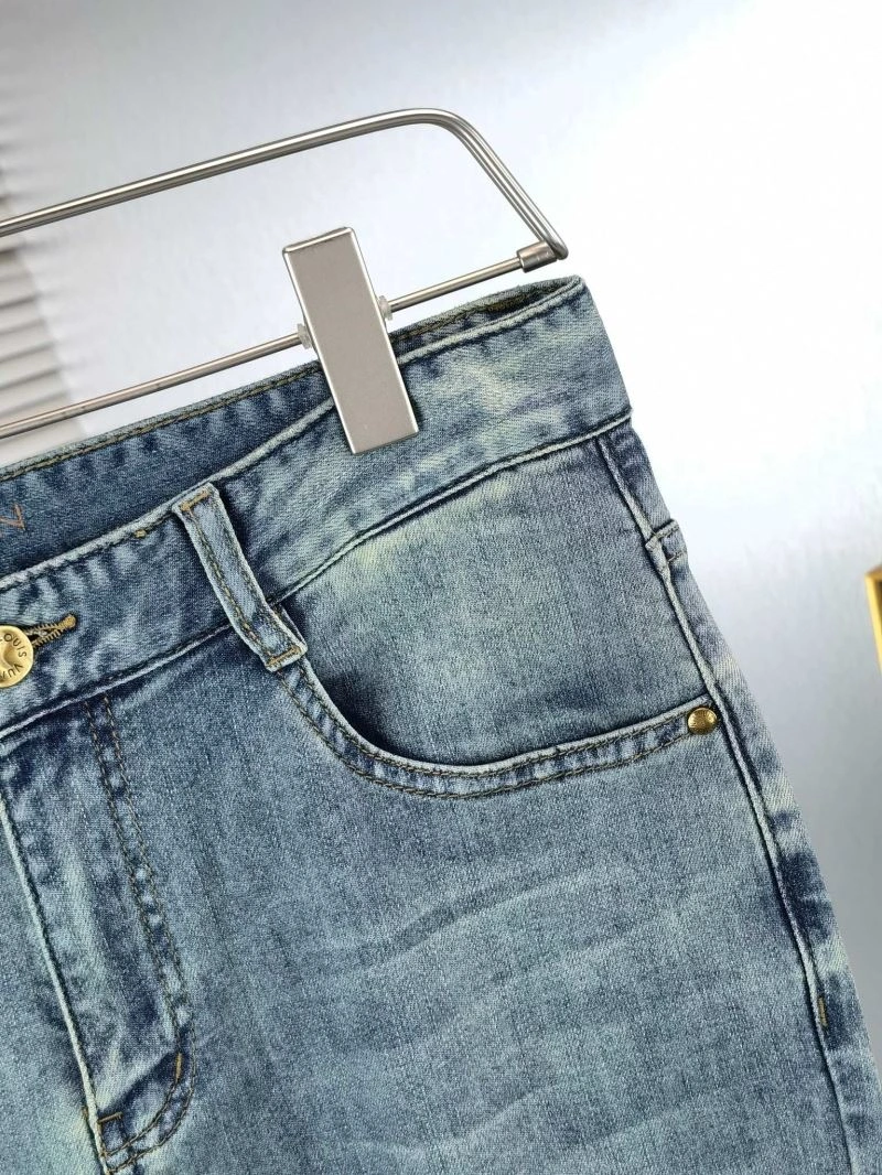 Louis Vuitton Jeans Youthful 137873