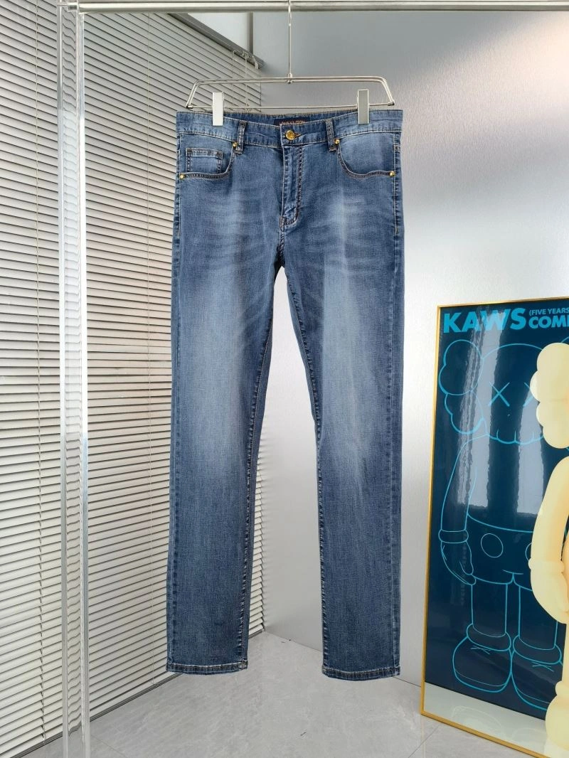 UrbanStyle Louis Vuitton Jeans 137943