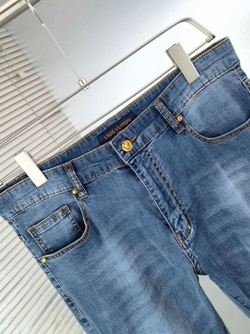 UrbanStyle Louis Vuitton Jeans 137943