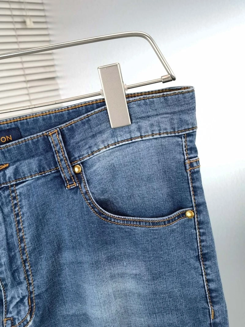UrbanStyle Louis Vuitton Jeans 137943