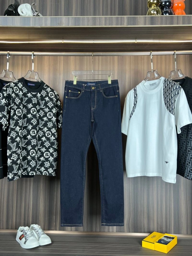 Durable Louis Vuitton Jeans 137866