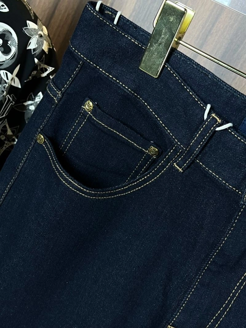 Durable Louis Vuitton Jeans 137866