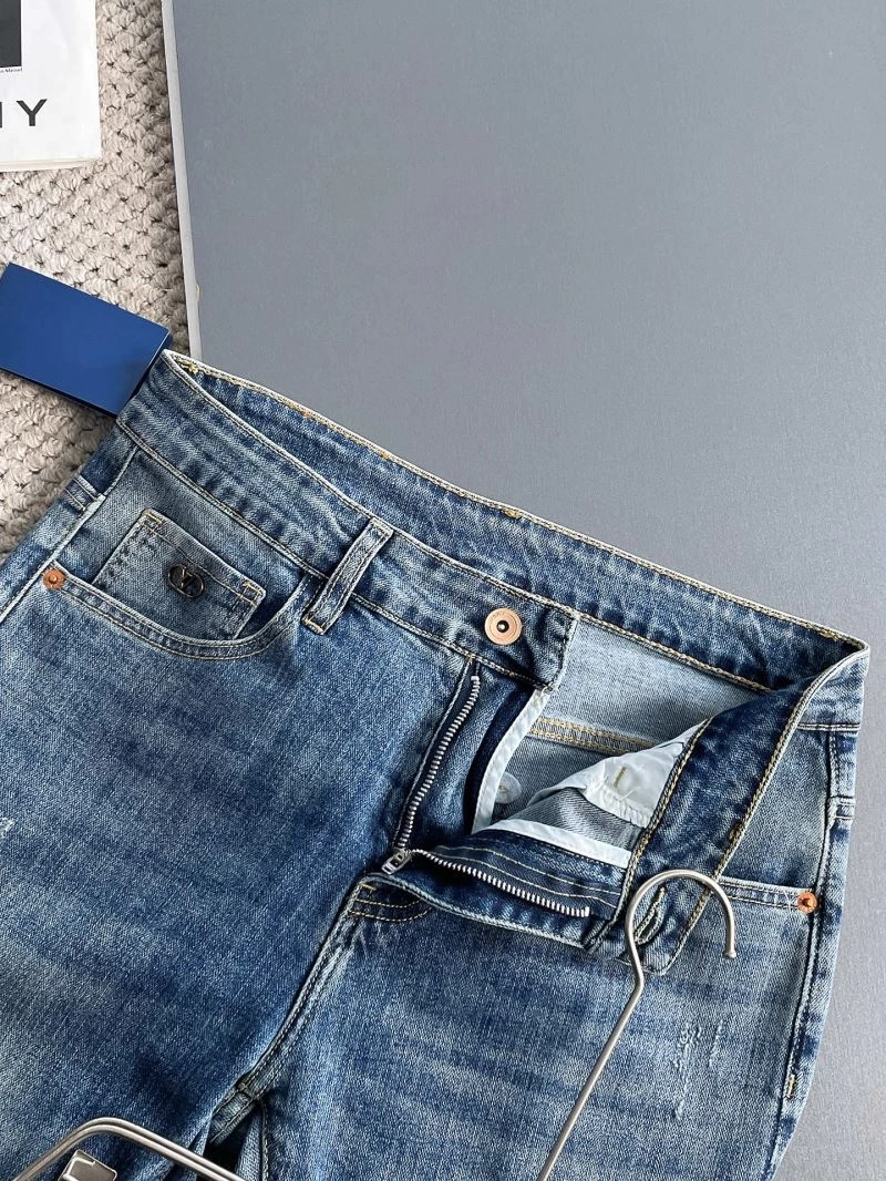 Louis Vuitton Jeans Versatile 136998