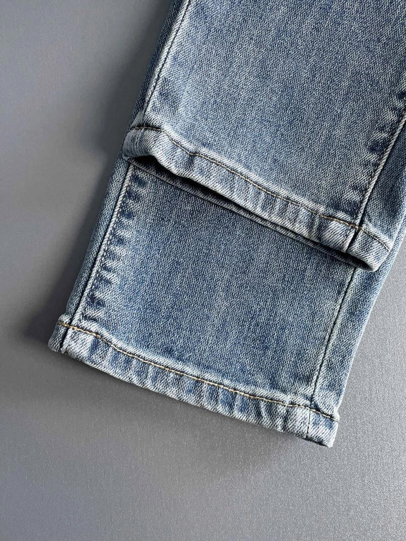 Louis Vuitton Jeans Versatile 136998