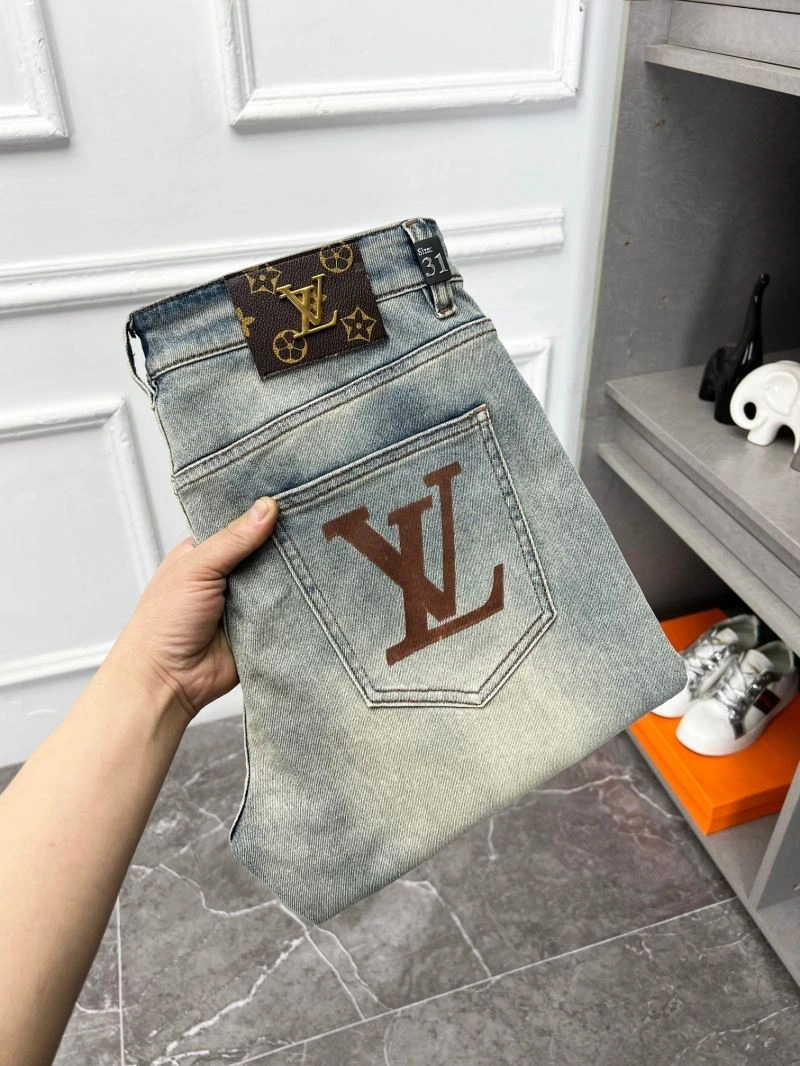Elegant Louis Vuitton Jeans 136988