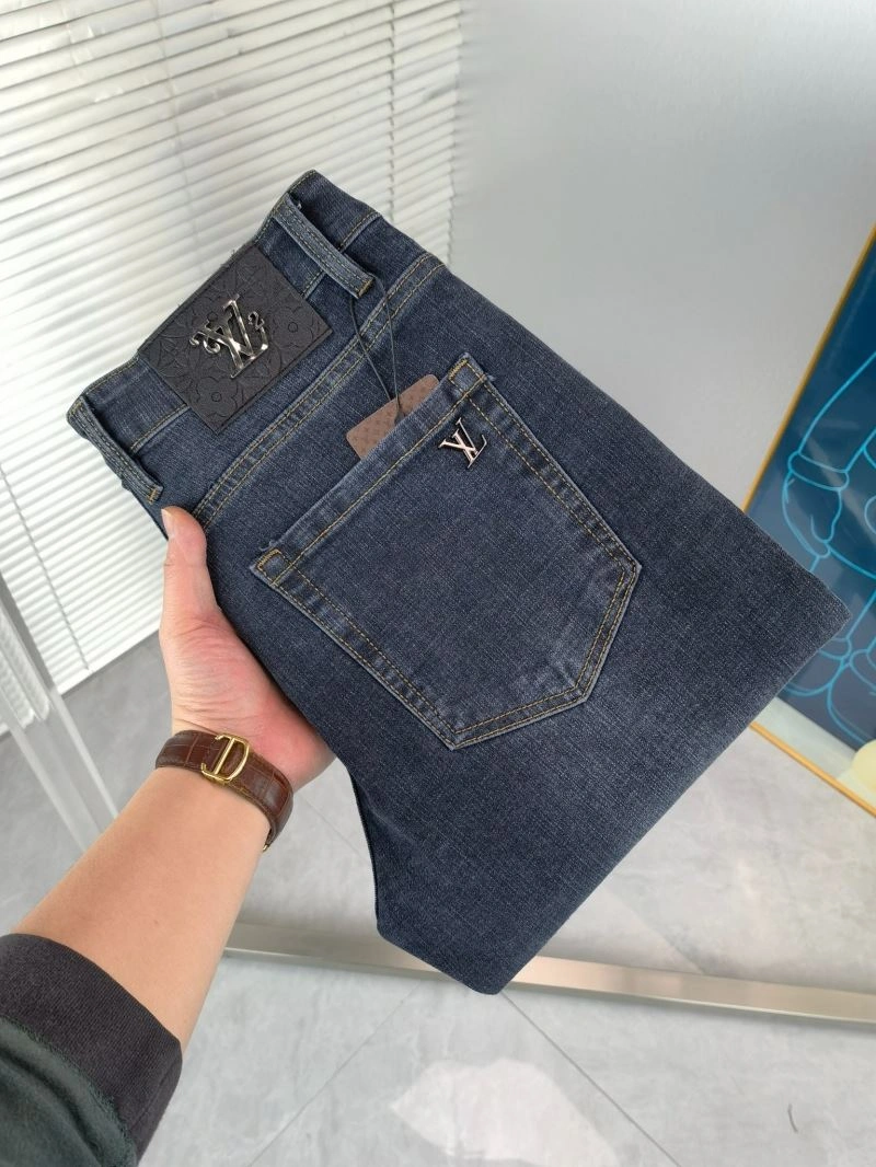 Sustainable Louis Vuitton Jeans 137008