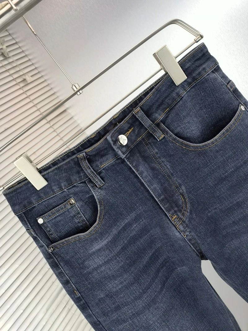 Sustainable Louis Vuitton Jeans 137008