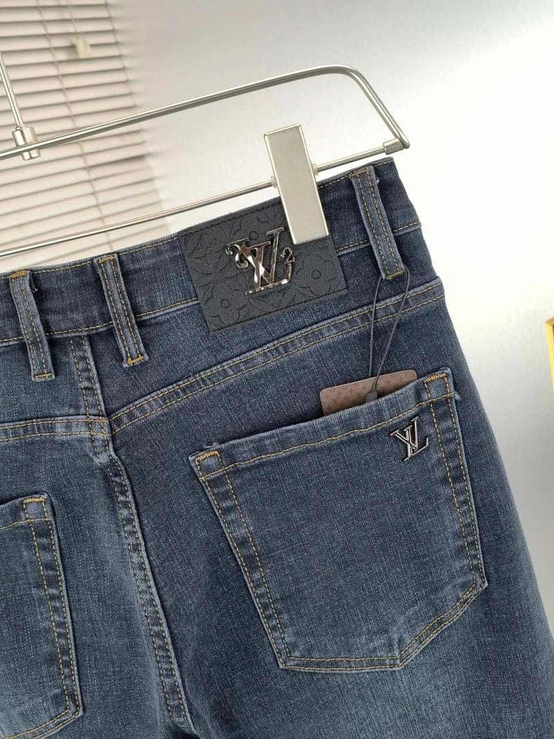 Sustainable Louis Vuitton Jeans 137008