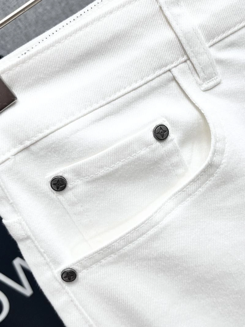 Neat Louis Vuitton Jeans 136987