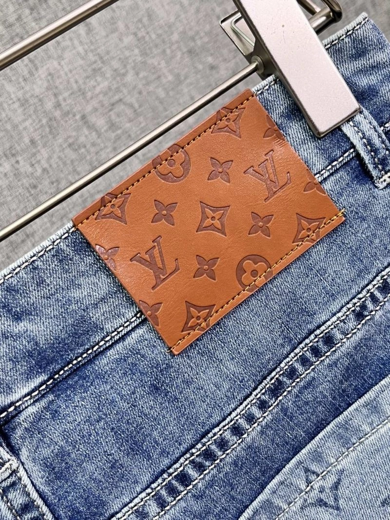 Breathable Louis Vuitton Jeans 137020