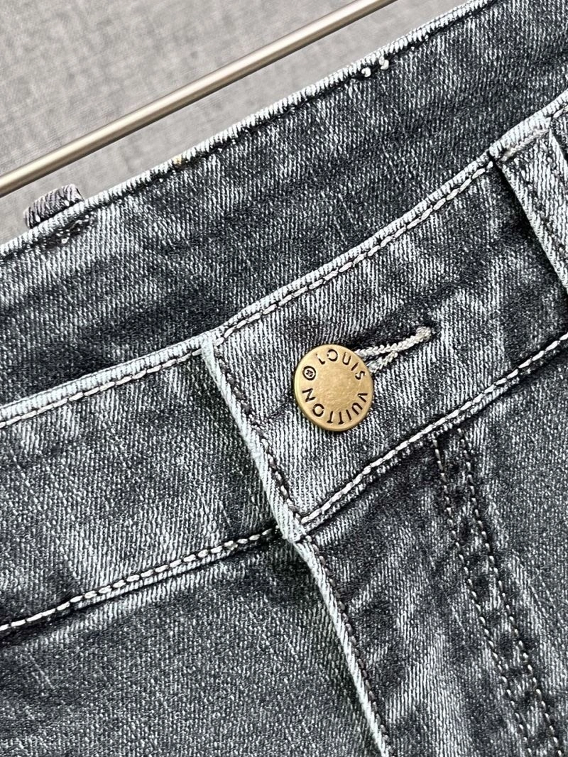 Minimalist Louis Vuitton Jeans 136983