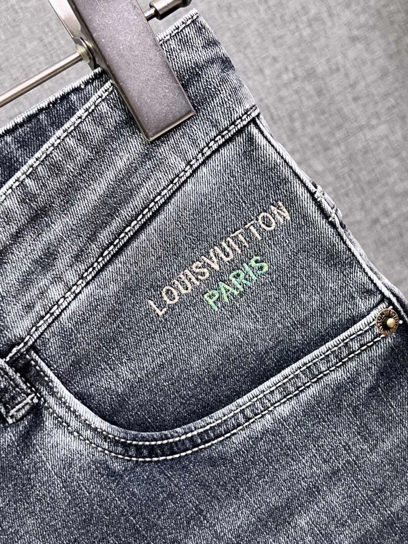 Minimalist Louis Vuitton Jeans 136983