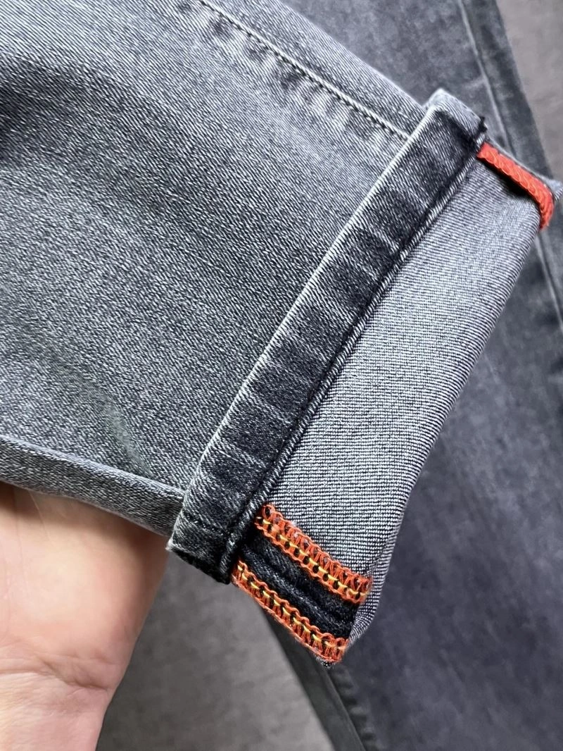 Minimalist Louis Vuitton Jeans 136983