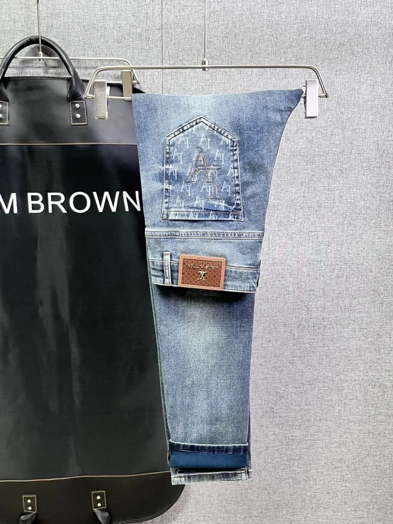 Louis Vuitton Jeans Affordable 136980