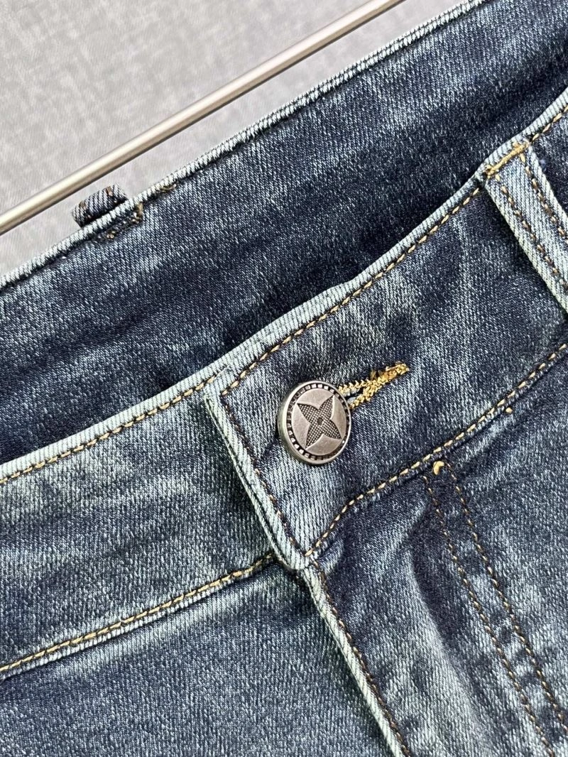 Louis Vuitton Jeans Affordable 136980