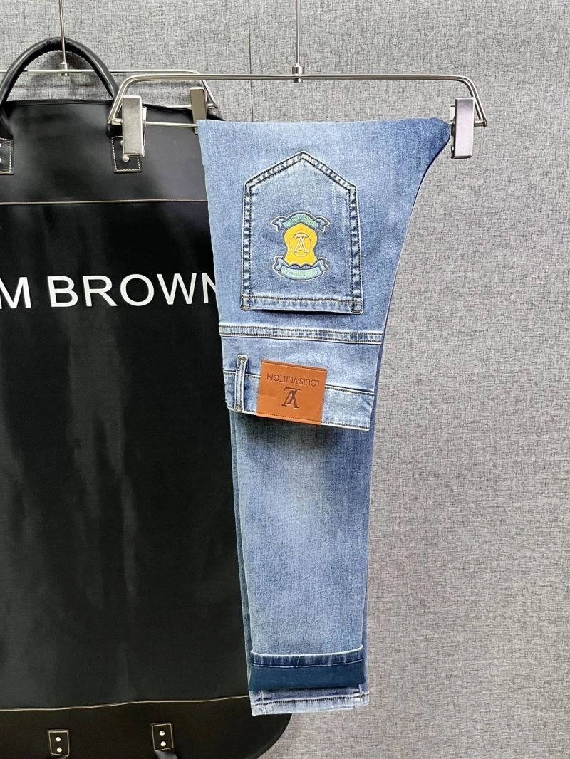 Louis Vuitton Jeans Unisex 136989