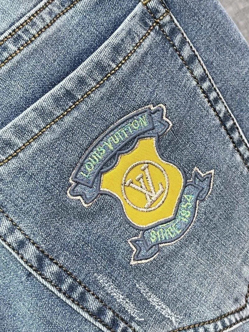 Louis Vuitton Jeans Unisex 136989