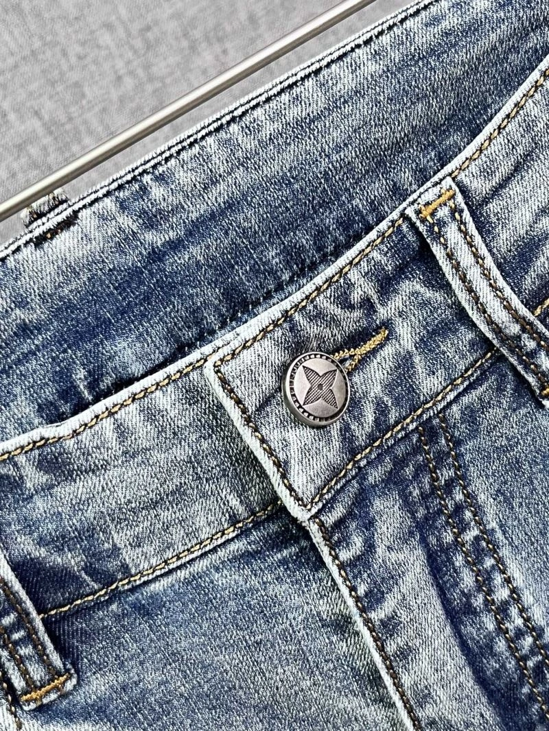 Louis Vuitton Jeans Contemporary 136977