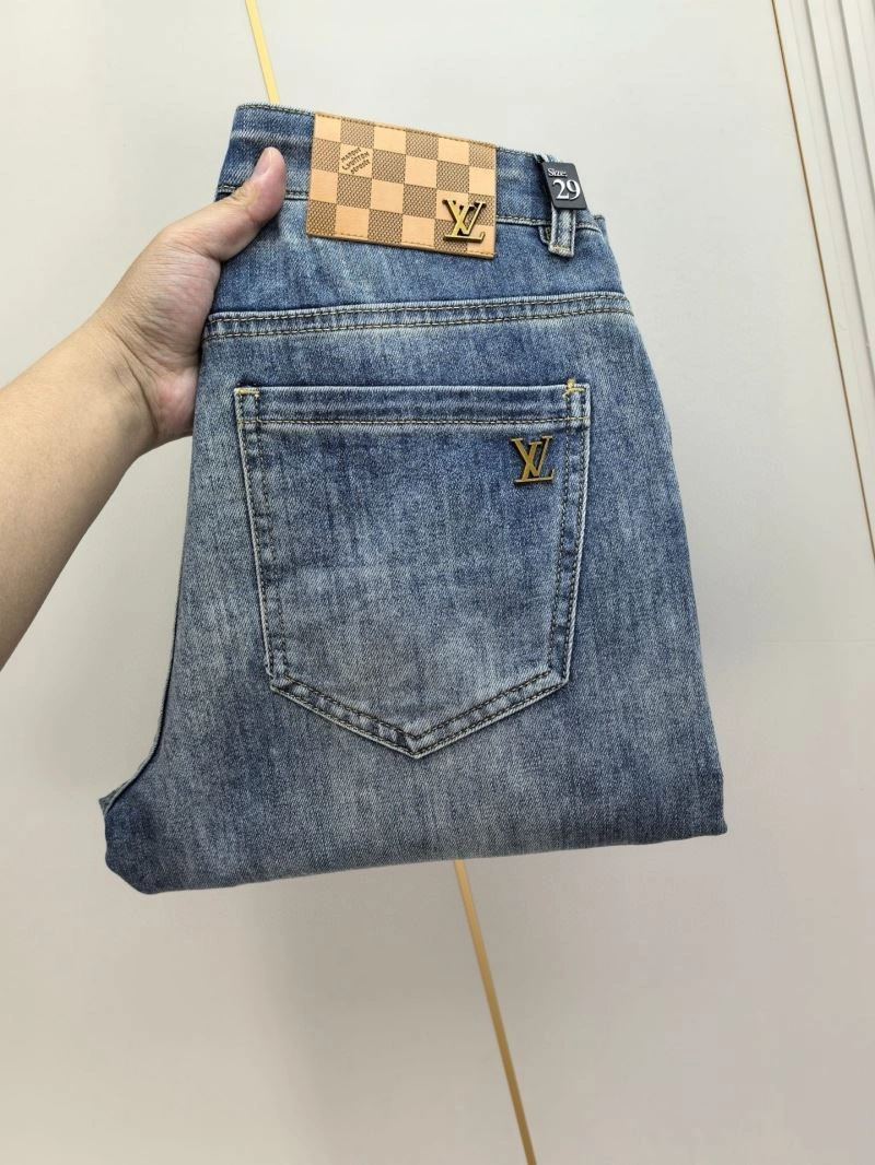 AllSeason Louis Vuitton Jeans 136973