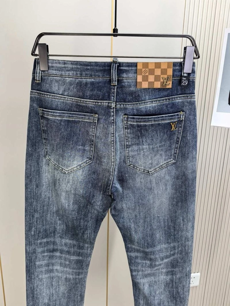 AllSeason Louis Vuitton Jeans 136973