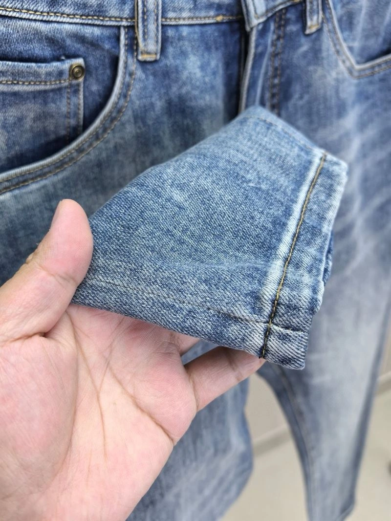 AllSeason Louis Vuitton Jeans 136973