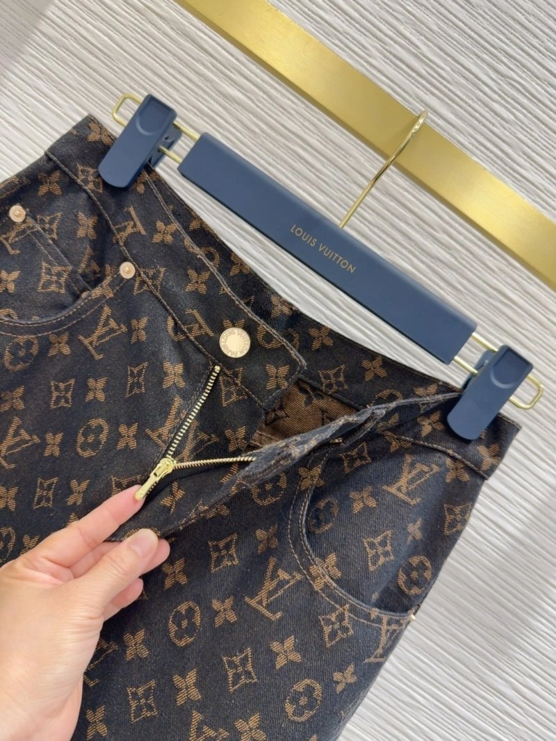 Attractive Louis Vuitton Jeans 131090