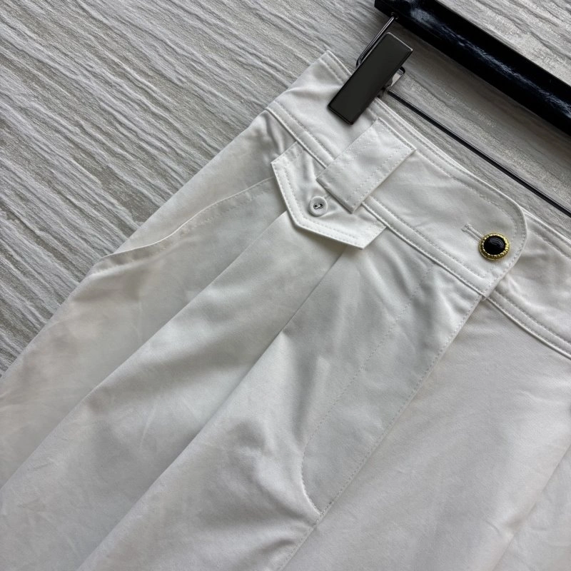 Snug Louis Vuitton Jeans 131814
