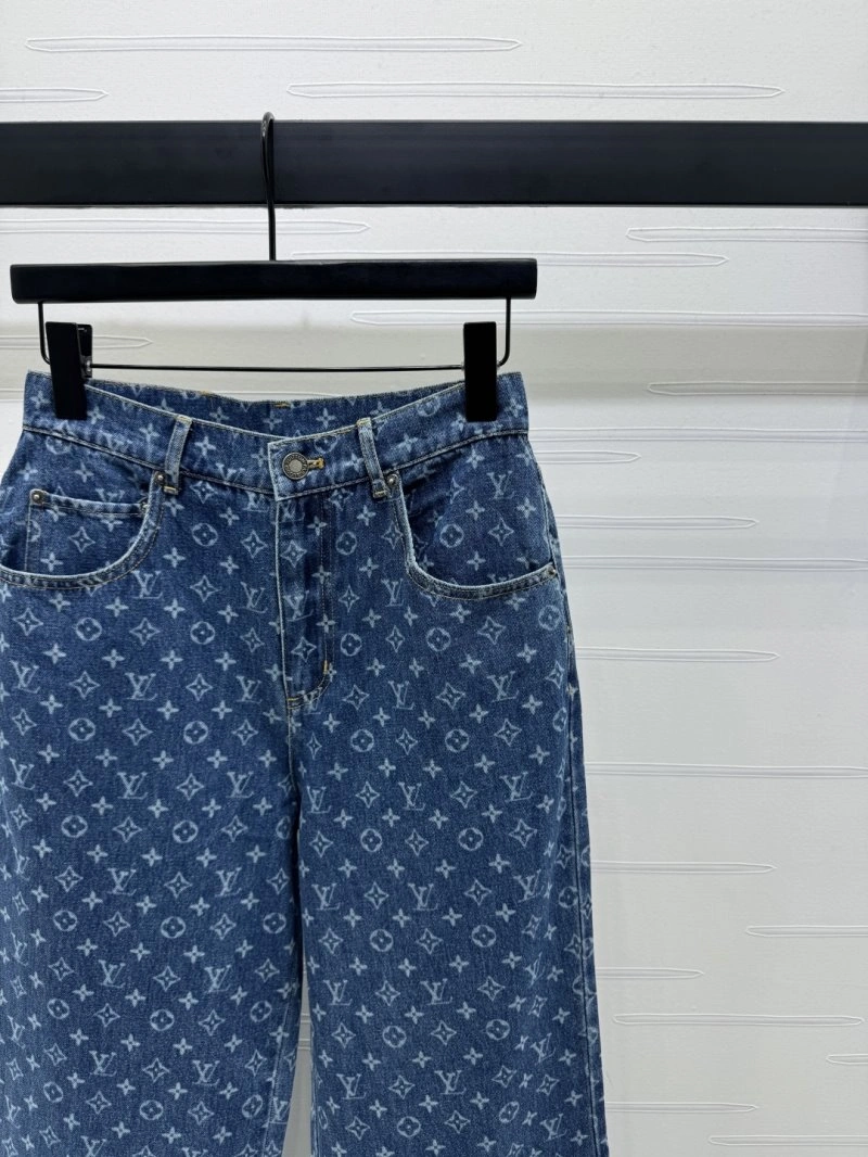 Louis Vuitton Jeans Sleek 131829