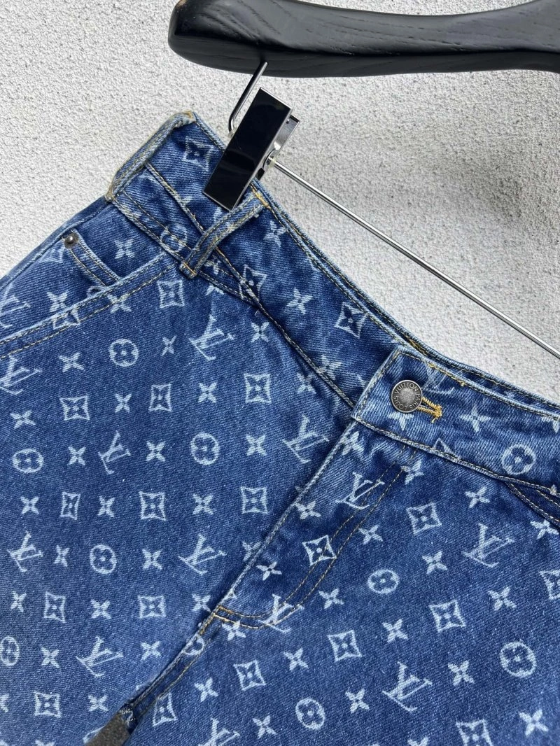 HighPerformance Louis Vuitton Jeans 131826