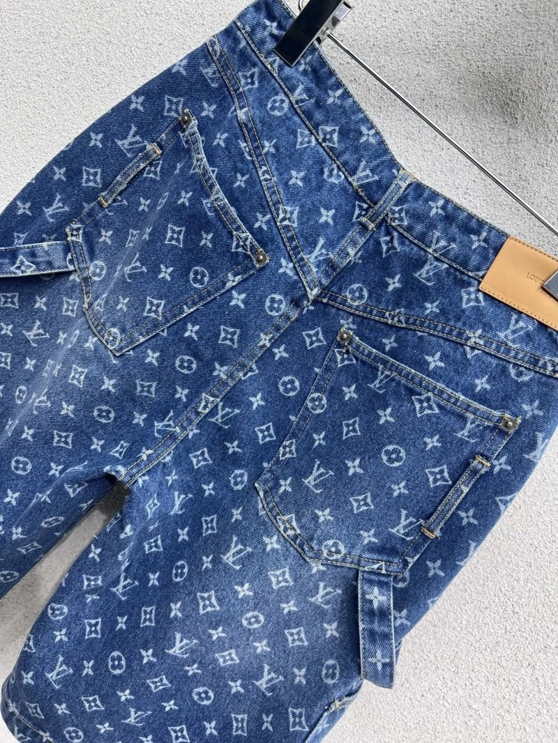 HighPerformance Louis Vuitton Jeans 131826