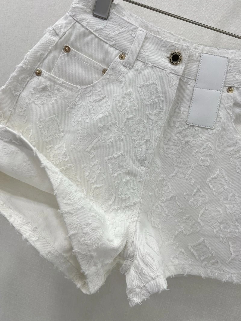 Trendsetting Louis Vuitton Jeans 131806