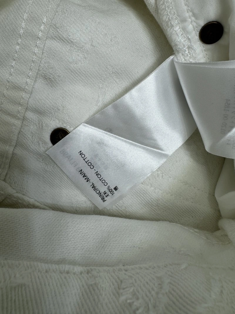 ModernLook Louis Vuitton Jeans 131805