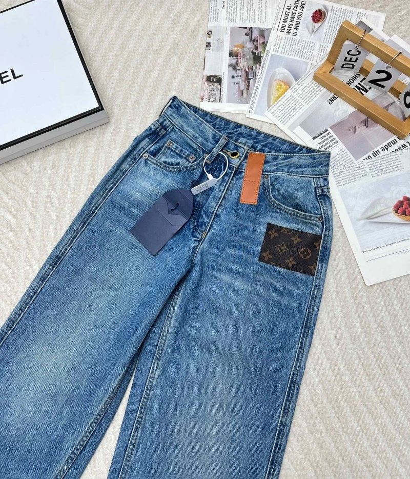 Bright Louis Vuitton Jeans 130803
